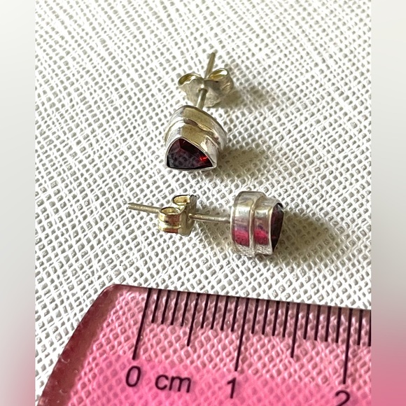 GARNET Red Earrings and Pendant - Picture 5 of 6